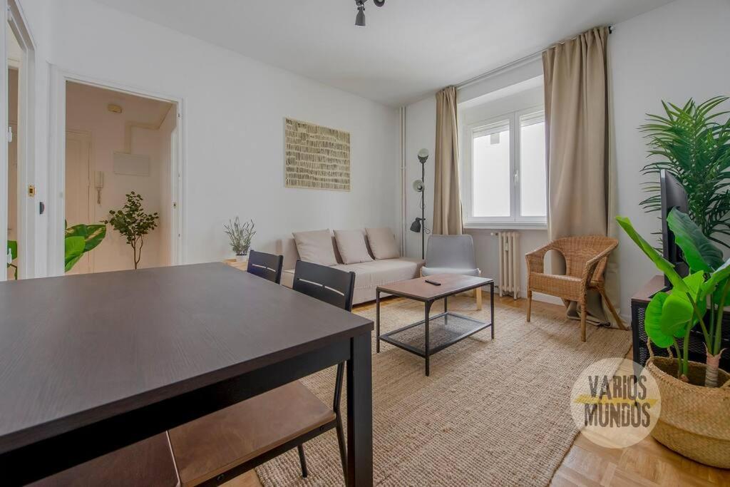 Beautiful Apt 7Px En La C/Santa Ana Centro De Madridアパートメント エクステリア 写真